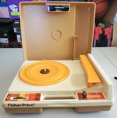 Vintage 1978 Fisher Price 825 Record Player Phonograph 33 & 45's - Read Descrip-image