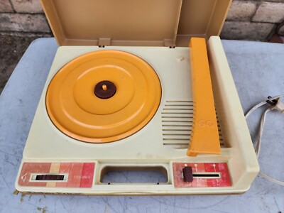 Vintage 1978 Fisher Price Portable 33 & 45 Record Player Model #825-image