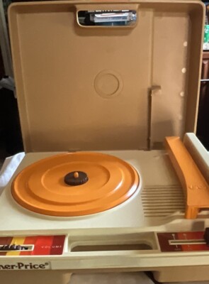 Tested VINTAGE Fisher~Price #825 Phonograph Record Player-image
