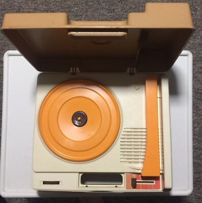 Vintage 1978 Fisher Price Record Player 847T-image
