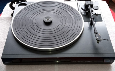 Fisher MT-35C Semi-Automatic Turntable with Cartridge and Needle Made in Japan-image