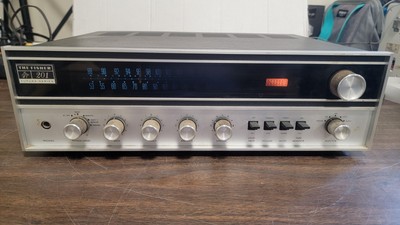 The Fisher 201 Futura Series AM-FM Stereo Receiver-image