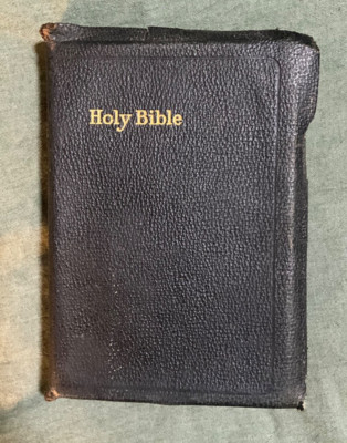 Holy Bible 1940S  International Series Self Pronouncing - John Winston - Vintage-image