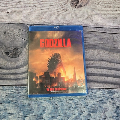 Godzilla (Blu-Ray, 2014) Aaron Taylor-Johnson Bryan Cranston Elizabeth Olson NEW-image