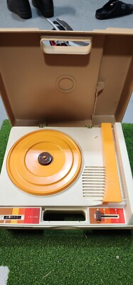 Vintage 1983 Fisher Price Record Player Turntable #825 33 45 RPM-image