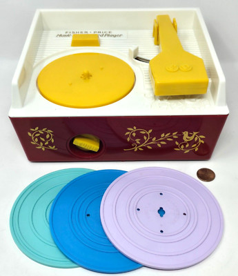 FISHER PRICE MUSIC BOX RECORD PLAYER with 3 Double Sided Records 2014 WORKS-image