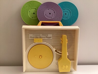 VTG #995 Fisher Price MUSIC BOX RECORD PLAYER  “EUC IN WORKING ORDER”-image