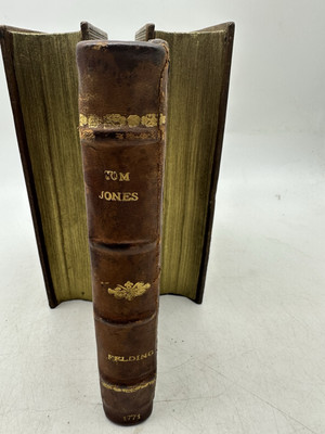 Rare! 1771- The Works of Henry Fielding - Leather Bound - Pre Constitution- DG-image
