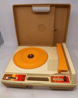 Vintage 1978 FISHER PRICE Phonograph Portable Record Player 33 & 45 RPM #825-image