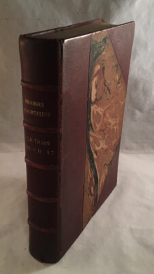 ANTIQUE FRENCH LEATHER BOOK GEORGES COURTELINE LE TRAIN DE 8 H. 47 ILLUS. HEMARD-image