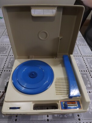 Fisher Price 1978 # 825 Record Player Turntable 33 / 45 Blue-image