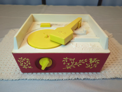 VTG 1971 Fischer Price Music Box Record Player 995-image