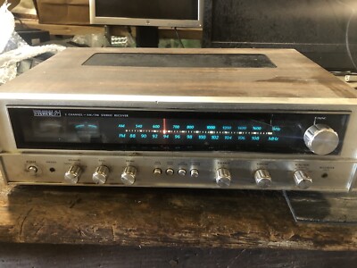 VINTAGE FISHER 2 CHANNEL AM/FM RECEIVER MODEL 143-92531600-image