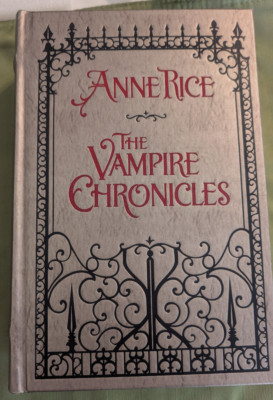 THE VAMPIRE CHRONICLES & INTERVIEW WITH THE VAMPIRE Anne Rice Leather/Gold Leaf-image