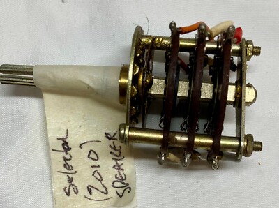 Fisher RS-2010 receiver, speaker selector switch-image