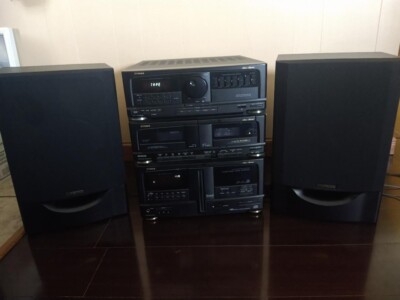 Fisher Year 1994  TAD 993 Stereo,Cassette,CD Radio  CD player shows a M-Error-image