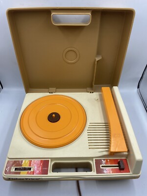 1978 Fisher Price 825 Orange Portable Record Player Turntable VINTAGE Works-image