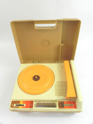 VTG 1978 Fisher Price WORKING Record Player Turntable 825 4988 33 45 RPM B213-image