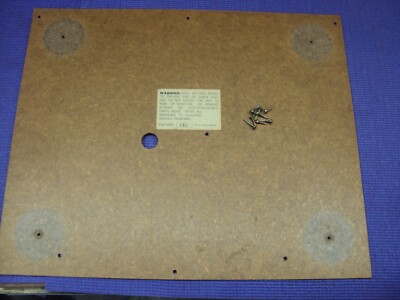 Fisher MT-6410 Turntable Bottom Panel & Mounting Screws. Parting Out MT-6410.-image