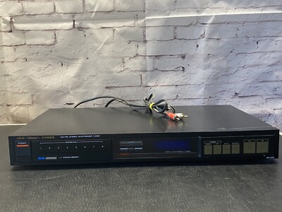 Vintage Fisher Studio Standard AM/FM Stereo Synthesizer Tuner FM-272-image