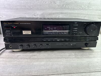 Vintage Fisher Studio Standard RS-625 AM/FM Stereo Receiver Turns On-image