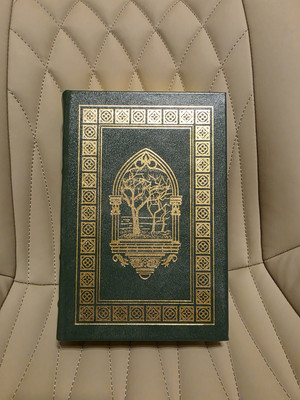 DIANA GABALDON SIGNED  - A BREATH OF SNOW & ASHES EASTON PRESS LEATHER OUTLANDER-image