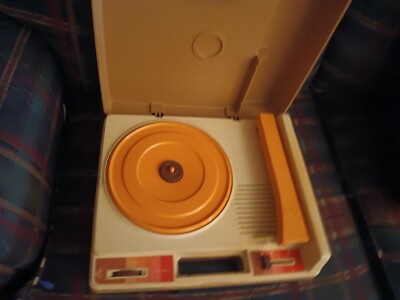 Vintage 1978 Fisher Price Record Player Turntable #825 33 45 RPM WORKING!-image