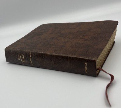 THE LIVING BIBLE PARAPHRASED (1973) BROWN LEATHER-image
