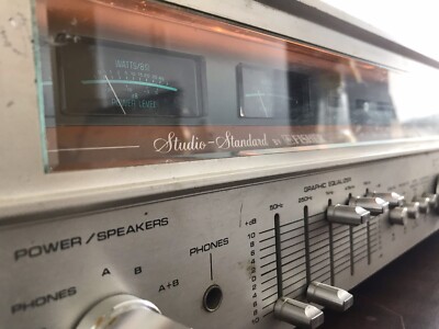 NICE VINTAGE Fisher RS-2004 Studio Standard AM FM Stereo Receiver PLEASE READ-image